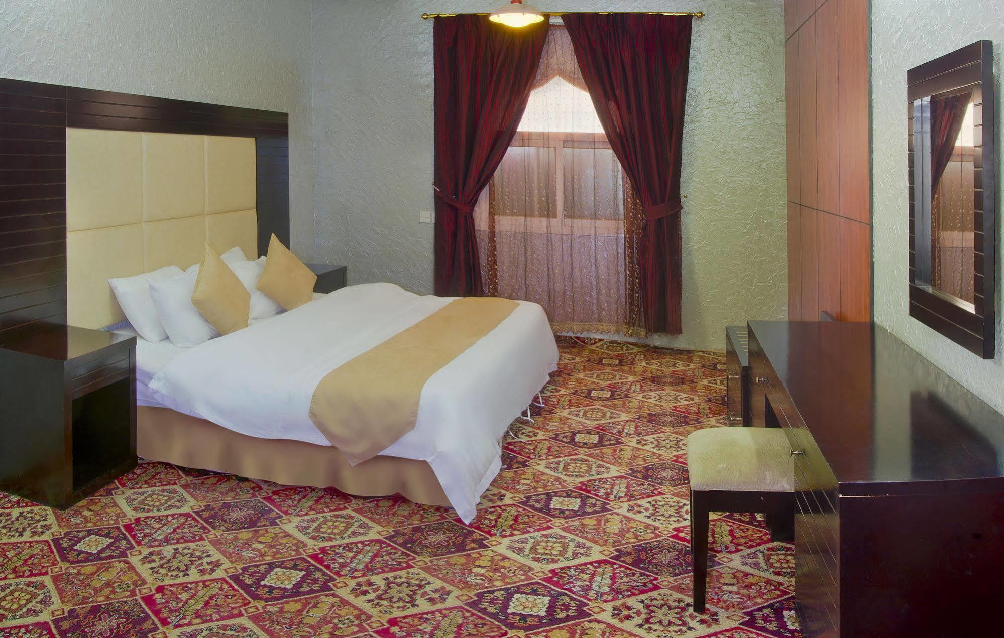 Al Farhan Hotel Suites Al Aqiq 리야드 외부 사진